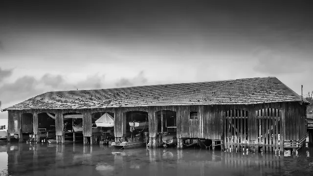 Bootshaus in Dießen – Am Ufer