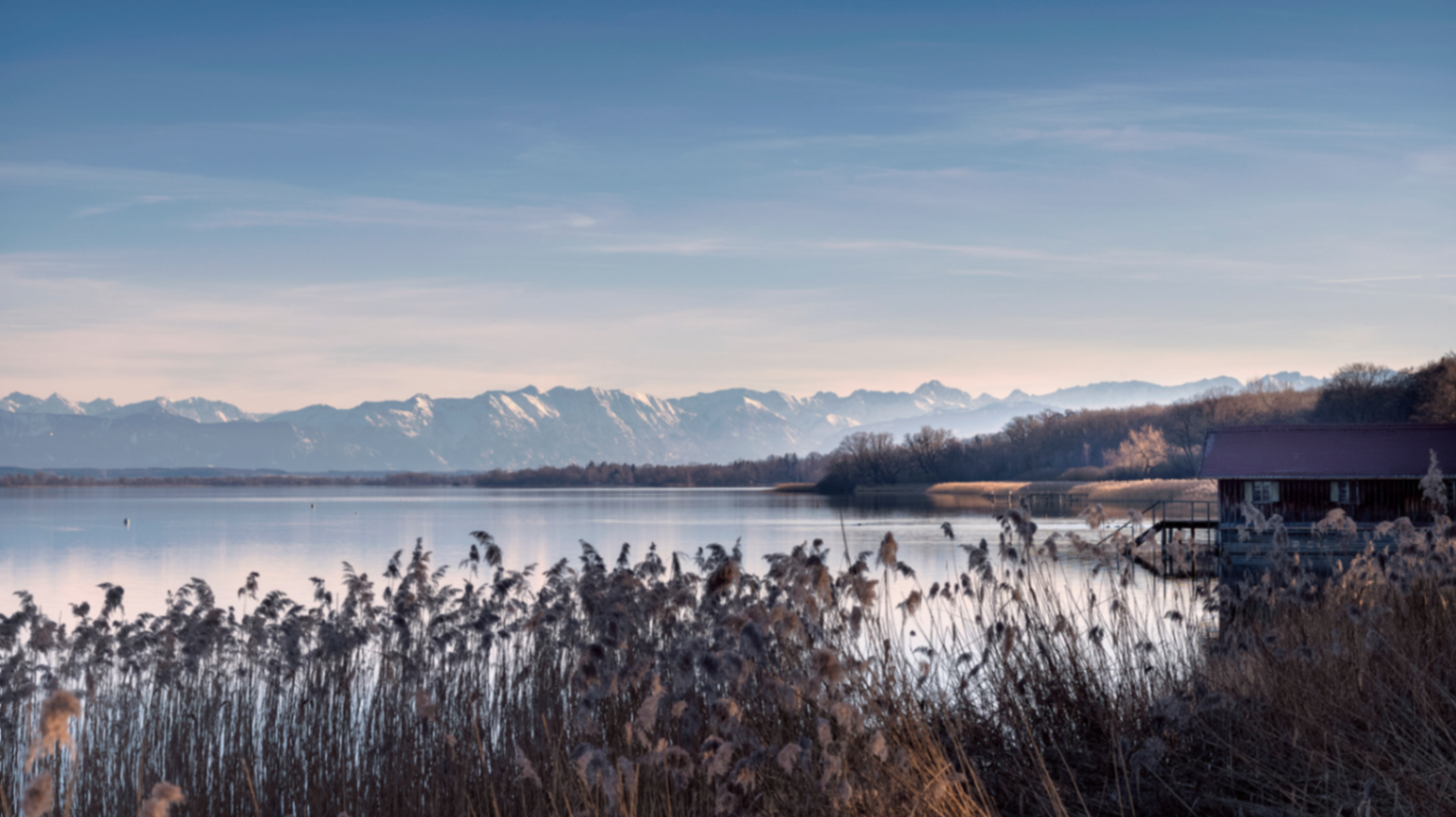 Blick vom Anleger in Holzhausen – Am Ufer